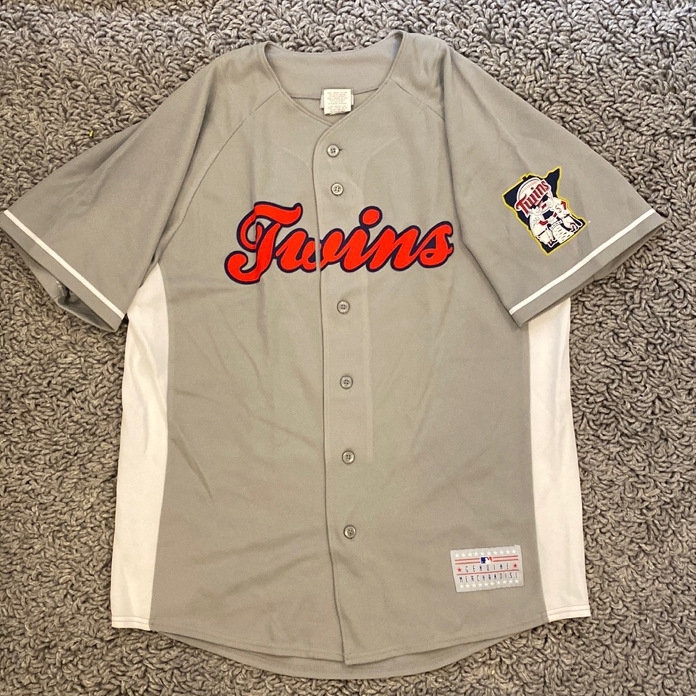 Joe Mauer Twins MLB jersey. Mens LARGE